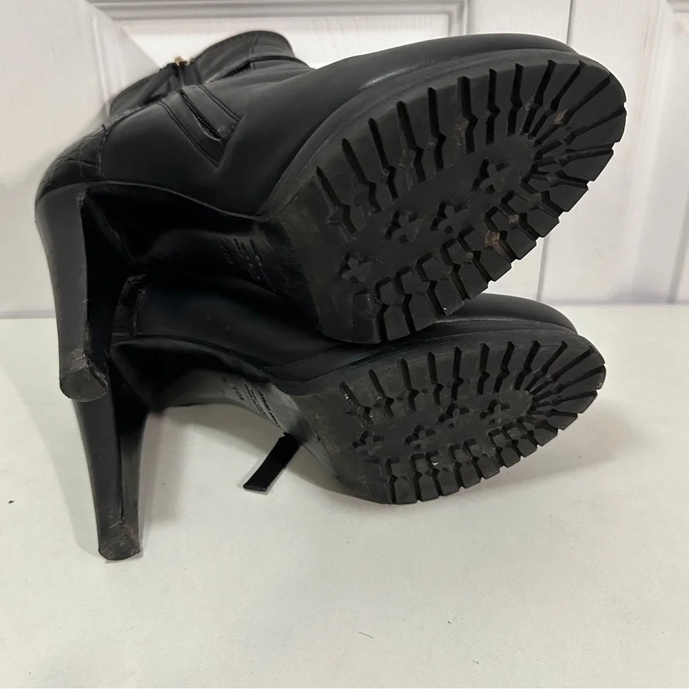 Giorgio Armani Black Ankle Booties - Picture 4 of 9